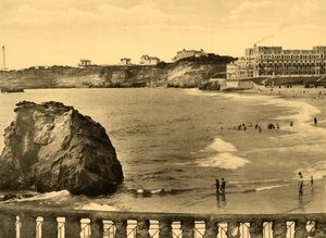 Biarritz - Hotel du Palais und die Bucht, ca. 1930