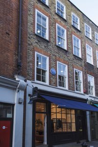 Blaue Plakette, Thomas Hearne