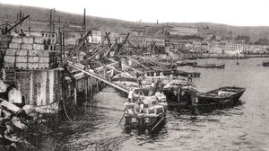 Boote am Fluss Malecon, Valparaiso, Chile, ca. 1900er von Unbekannt