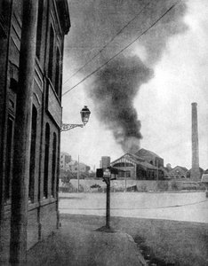 Beschuss einer Mine durch die Deutschen, Pas-de-Calais, Frankreich, 1915