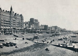 Brighton - Das Hotel Métropole und der Strand, 1895