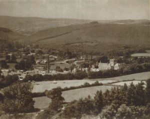 Buckfast Abbey und Dartmoor von Unbekannt