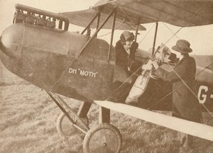 Mit dem Flugzeug zu den Golfplätzen in einem kleinen 27-60 PS Moth-Leichtflugzeug, 1927