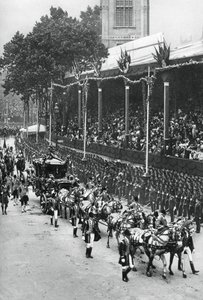 Krönungsprozession von George V. und Königin Mary, in der Nähe der Westminster Abbey, 22. Juni 1911, 1937