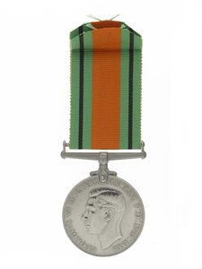 Verteidigungsmedaille 1939-45 (Nickel & Seide) von Unbekannt
