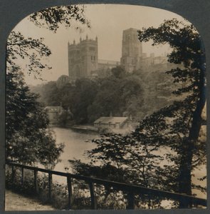Durham-Kathedrale - Blick von der anderen Seite des Flusses, England, um 1910