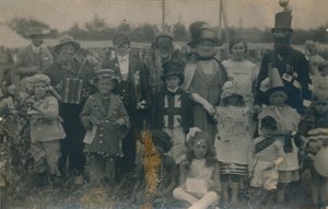 Kostümwettbewerb, um 1900