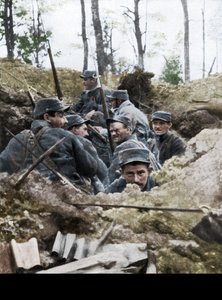 Französische Truppen im Grabensystem von Calonne, Frankreich, Juli 1915