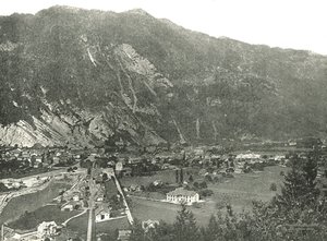 Gesamtansicht der Stadt Interlaken, Schweiz von Unbekannt