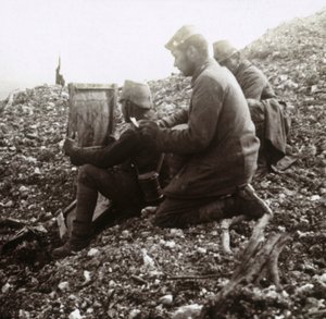 Deutsche Signalgeber vor der Festung Vaux, Verdun, Nordfrankreich, ca. 1914-ca. 1918