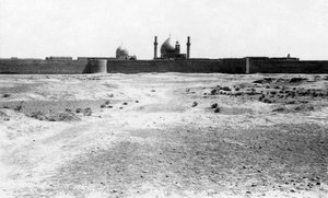 Goldene Kuppel und Minarette der Samarra-Moschee, Mesopotamien, 1918