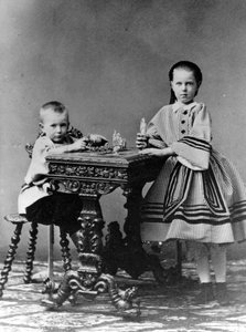 Großherzog Sergei Alexandrowitsch und Großherzogin Maria Alexandrowna von Russland, 1860 von Unbekannt