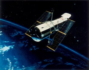 Hubble-Weltraumteleskop im Orbit, 1980er