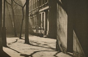Im Wardrobe Court, erbaut auf dem Gelände eines königlichen Museums, ca. 1935