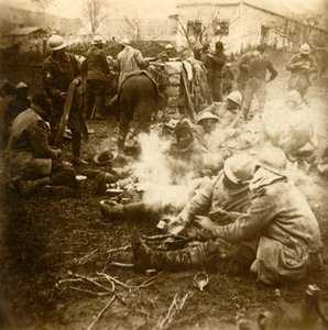 Infanteristen an einer provisorischen Küche, Cussy-Farm, Craonne, Nordfrankreich, ca. 1914-1918