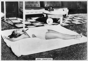 Joan Crawford, amerikanische Schauspielerin und Filmstar, 1938 von Unbekannt