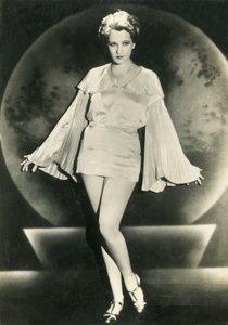Juliette Compton, 1938 von Unbekannt