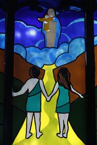 Kathedrale von Kon Tum, Glasfenster, Adam und Eva, Vertreibung aus dem Paradies, Kon Tum, Vietnam von Unbekannt