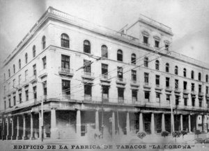 La Corona, Tabakfabrik