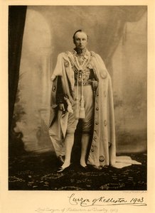 Lord Curzon von Kedleston als Vizekönig, 1903, 1925 von Unbekannt