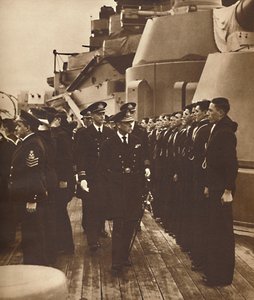 Männer der H.M.S. Royal Oak, 1937 von Unbekannt