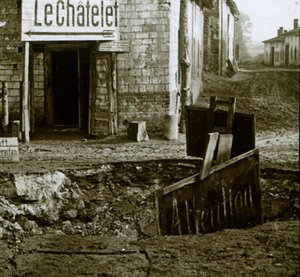 Verminte Kreuzung, Le Chatelet, Frankreich, ca. 1914-1918