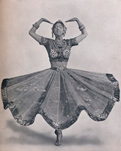 Miss Ruth St. Denis in ihrem bemerkenswerten ostindischen Tanz im Aldwych Theatre, 1906