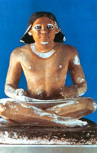 Modell eines sitzenden Schreibers, altägyptisch, 5. Dynastie, 2498-2345 v. Chr. von Unbekannt