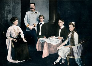 Ermordeter Erzherzog Franz Ferdinand mit seiner Frau und seinen Kindern, ca. 1910