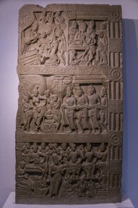 Nationalmuseum von Indien, Delhi. Szenen aus Buddhas Leben. Ikshvaku, 3. Jahrhundert n. Chr. Nagarjunakonda, Andhra Pradesh. Grauer Kalkstein. (Detail). Indien. von Unbekannt
