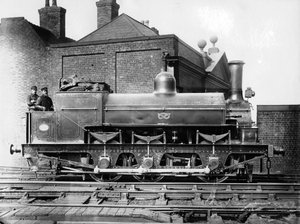 North Staffordshire 0-6-0 Dampflokomotive mit Lokführer und Heizer auf der Plattform, 19. Jahrhundert