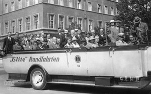 Offener Personentransporter, um 1920er