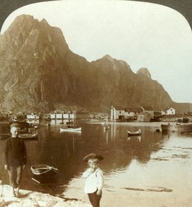 Malerisches Svolvaer, eine nördliche Fischereistation, Lofoten-Inseln, Nordnorwegen, ca. 1905