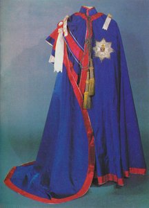 Roben des Royal Victorian Order, 1953
