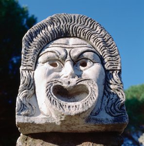 Römisches Amphitheater-Schnitzerei