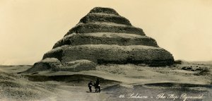 Saqqara - Die Stufenpyramide, ca. 1918-ca. 1939 von Unbekannt