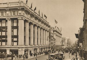 Selfridges und die letzten alten Geschäfte in der Oxford Street, die das Gebäude verschlang, um 1935