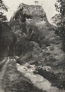 Sigiri, von Süden gesehen, 1926