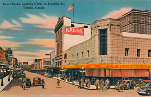 Straßenszene, Blick nach Norden auf die Franklin St., Tampa, Florida, ca. 1940er Jahre