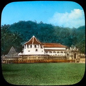Tempel des Heiligen Zahns, Kandy, Ceylon, spätes 19. oder frühes 20. Jahrhundert