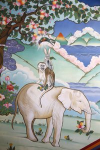 Tempel der Tausend Buddhas, Dashang Kagyu Ling Kongregation, Darstellung der vier harmonischen Freunde: der Elefant, der Affe, der Hase und der Fasan, La Boulaye, Frankreich