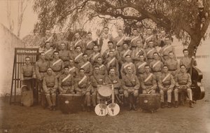 Das Bataillonsorchester des Ersten Bataillons, Das Queens Own Royal West Kent Regiment. Poona, Indien, 1