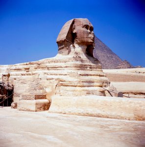 Die Große Sphinx von Gizeh, Antikes Ägypten, ca. 2550 v. Chr. von Unbekannt