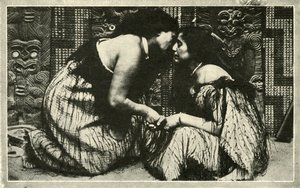 Der Hongi, ein Maori-Gruß, um 1948 von Unbekannt