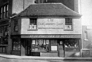 Das Alte Kuriositätenkabinett, 13 Portsmouth Street, Kingsway, London, um 1920 von Unbekannt