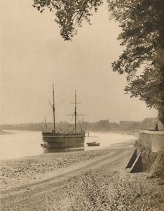 Der alte Storch an ihrem Liegeplatz vor Chiswick Mall, ca. 1935