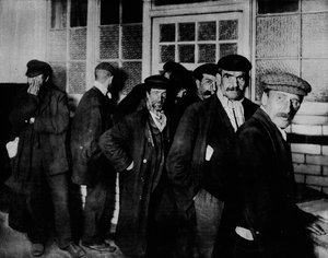 Die Arbeitslosen und Unbeschäftigbaren, ca. 1911