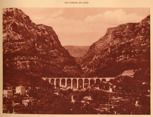 Das Viadukt und der Zugang zu den Schluchten, 1930