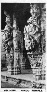 Die Eingangshalle eines Hindu-Tempels, Vellore, Indien, um 1925