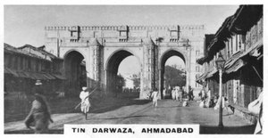 Tin Darwaza, Ahmadabad, Gujarat, Indien, um 1925 von Unbekannt